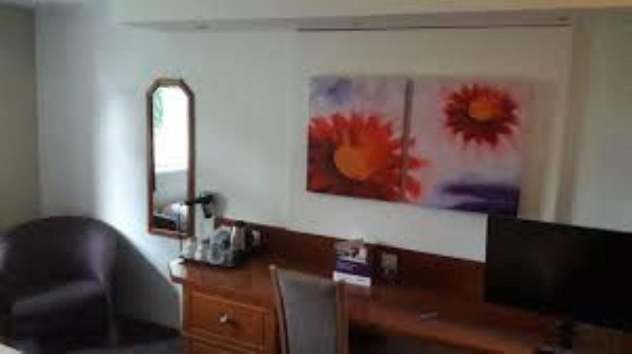 Bluemont Hotel Bromsgrove Esterno foto