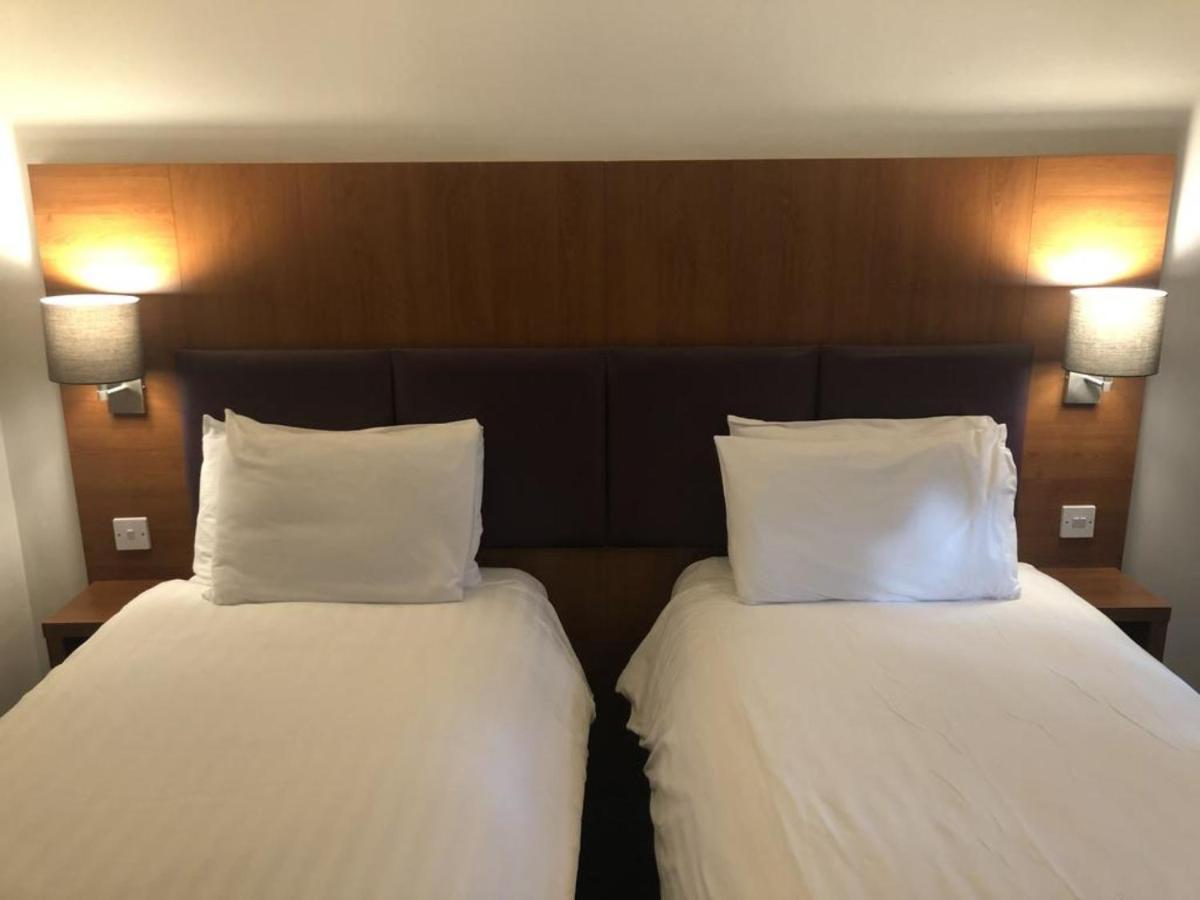 Bluemont Hotel Bromsgrove Esterno foto