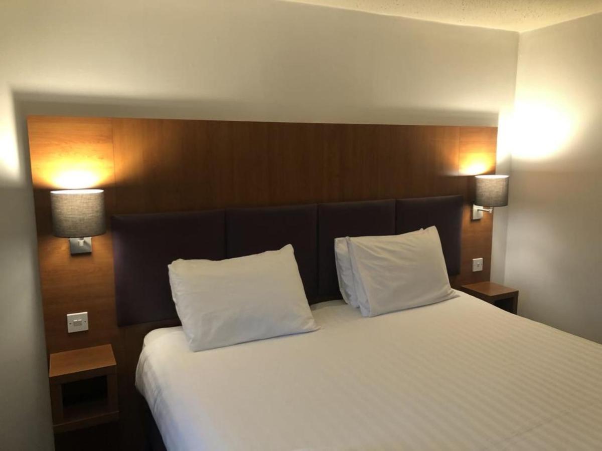 Bluemont Hotel Bromsgrove Esterno foto